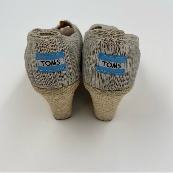 Toms Wedges Women's Size W 9.5 Gray White Striped Open Peep Toe Heels Sandals - Picture 5 of 9